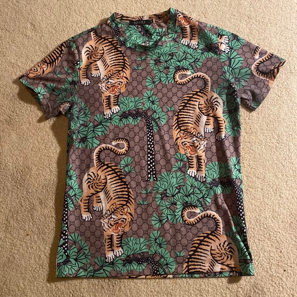 gucci elephant shirt